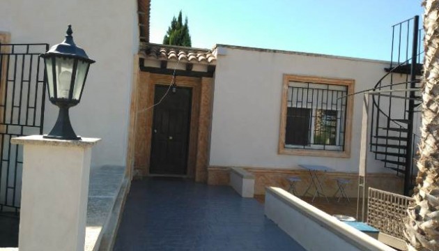 Resale - Detached Villa - La Matanza
