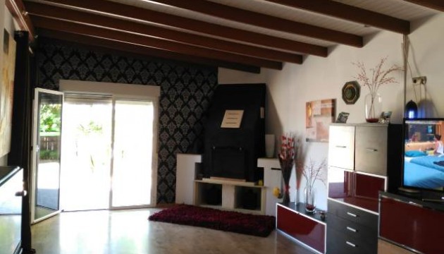 Resale - Detached Villa - La Matanza