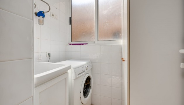 Resale - Apartment - Jacarilla