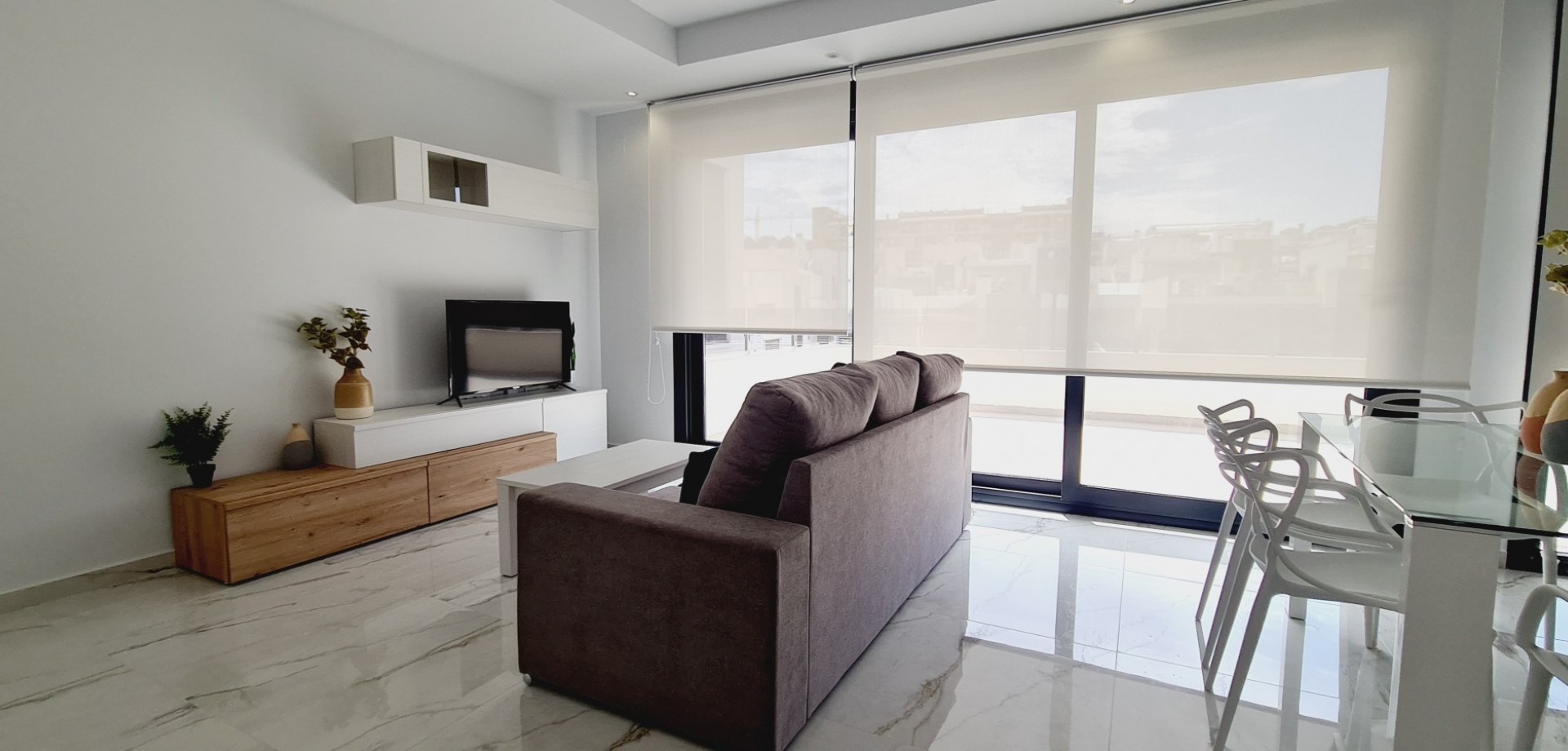 Apartment in Urbanizacion los Balcones - Image 2