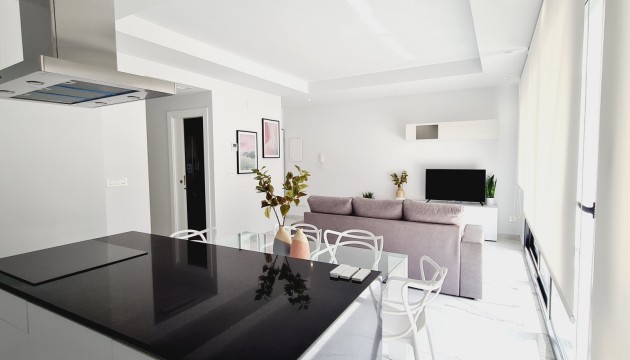 Resale - Apartment - Orihuela Costa - Villamartín