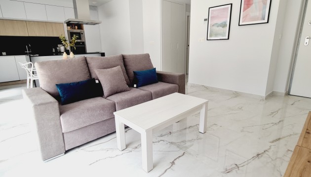 Resale - Apartment - Orihuela Costa - Villamartín