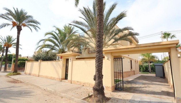 Resale - Detached Villa - Orihuela Costa - Cabo Roig