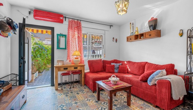 Herverkoop - Herenhuis - Los Alcazares