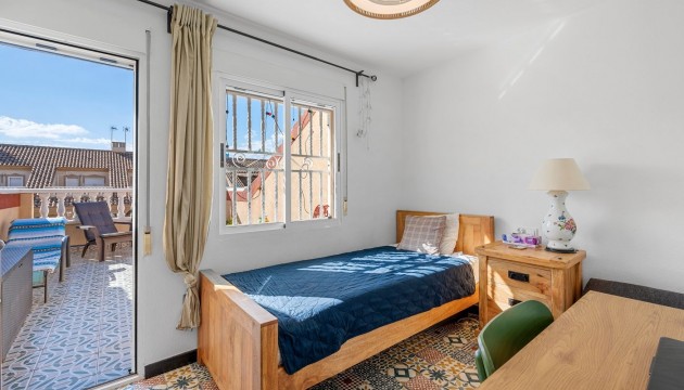 Herverkoop - Herenhuis - Los Alcazares