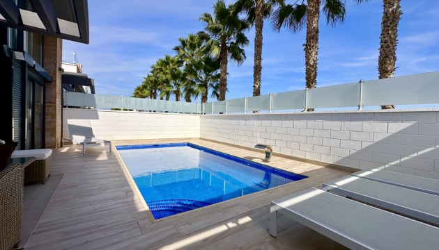 Перепродажа - отдельная вилла - Orihuela Costa - Lomas de Cabo Roig