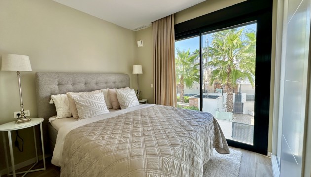 Перепродажа - отдельная вилла - Orihuela Costa - Lomas de Cabo Roig