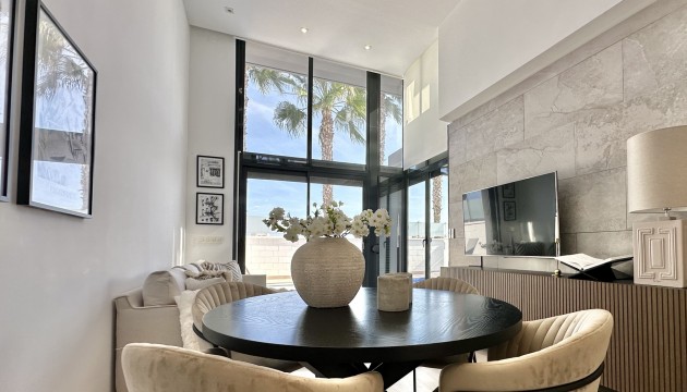 Перепродажа - отдельная вилла - Orihuela Costa - Lomas de Cabo Roig