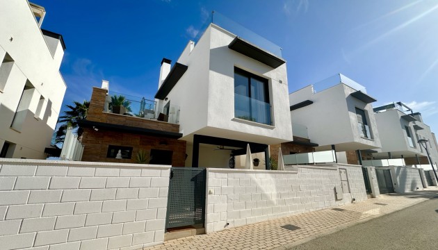 Перепродажа - отдельная вилла - Orihuela Costa - Lomas de Cabo Roig