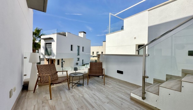 Перепродажа - отдельная вилла - Orihuela Costa - Lomas de Cabo Roig