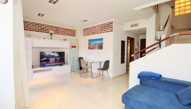 Resale - Apartment - Orihuela Costa - Cabo Roig