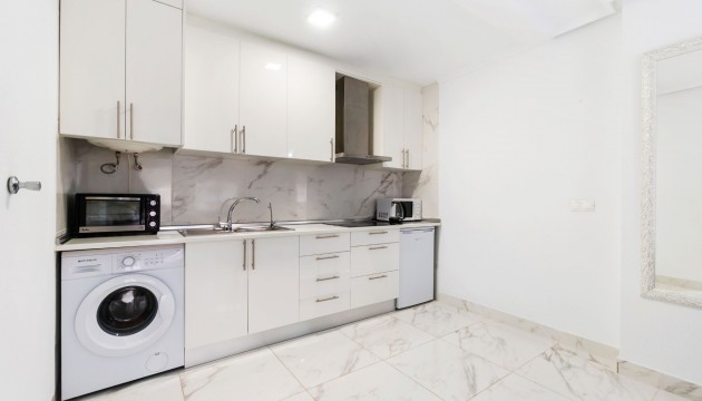 Resale - Apartment - Torrevieja