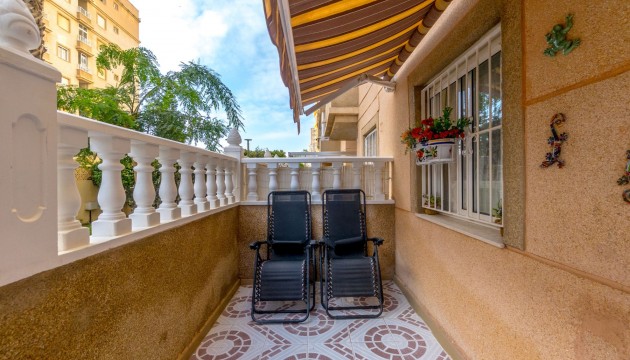 Resale - Apartment - Torrevieja