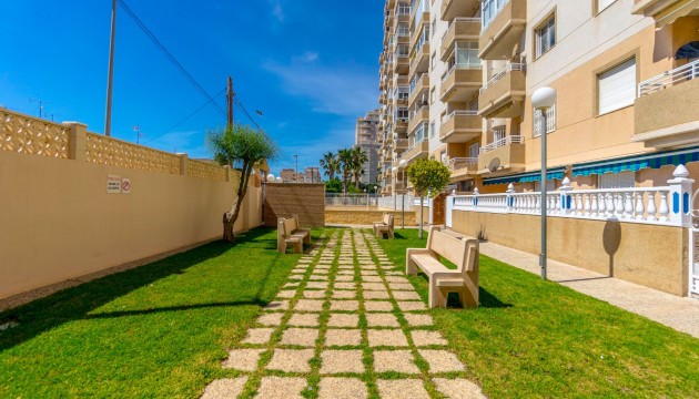 Resale - Apartment - Torrevieja