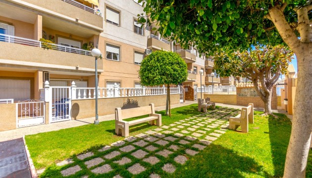 Resale - Apartment - Torrevieja
