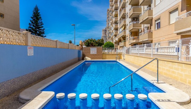 Resale - Apartment - Torrevieja