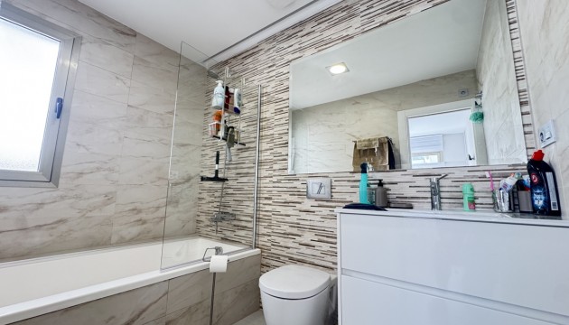 Resale - Detached Villa - Orihuela Costa - Villamartín