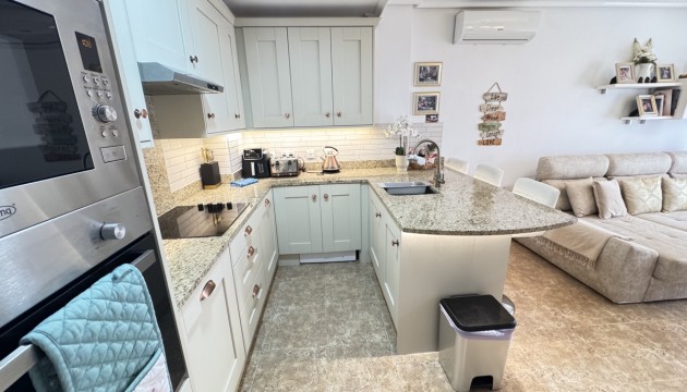 Resale - Apartment - Orihuela Costa - Cabo Roig