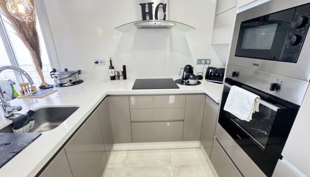 Resale - Detached Villa - Orihuela Costa - Villamartín