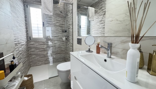 Resale - Detached Villa - Orihuela Costa - Villamartín