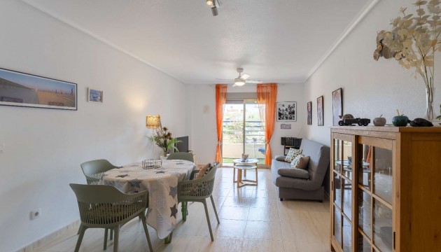 Reventa - Apartamento - San Miguel de Salinas