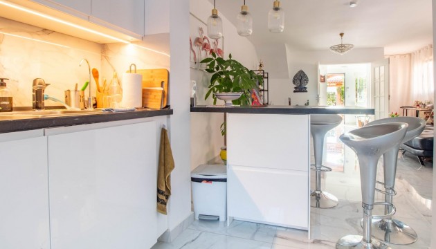 Resale - Townhouse - Torrevieja - El Acequión - Los Náufragos