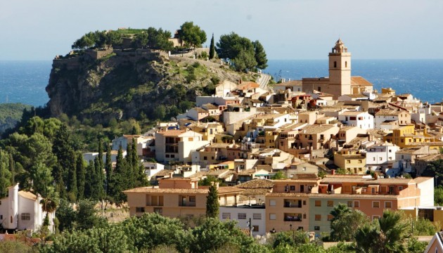 Neue Gebäude - Stadthaus - Polop