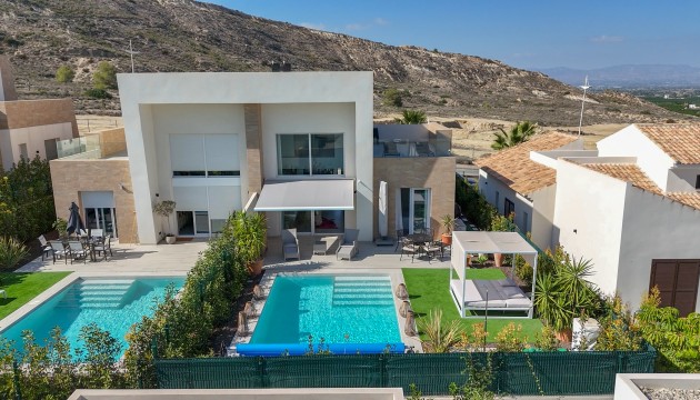 Resale - Detached Villa - Algorfa - La Finca Golf Resort