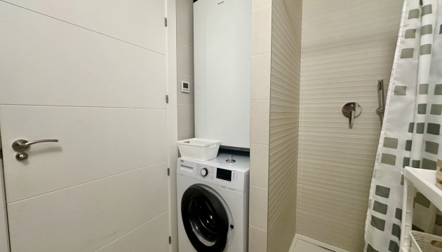 Resale - Apartment - Orihuela Costa - Villamartín