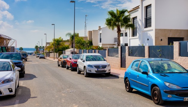 Videresalg - Detached Villa - Ciudad Quesada
