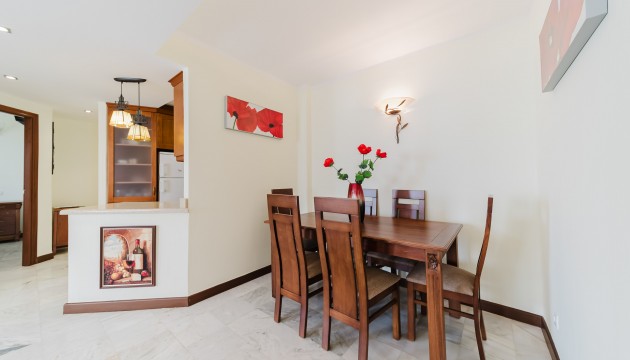 Resale - Apartment - Torrevieja - Playa de los Locos