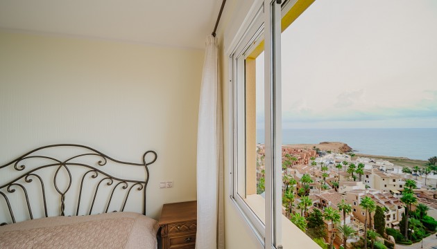 Resale - Apartment - Torrevieja - Playa de los Locos