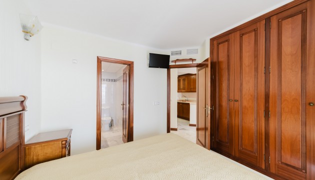 Resale - Apartment - Torrevieja - Playa de los Locos