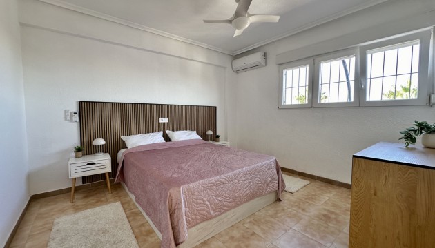 Перепродажа - Квартира - Orihuela Costa - Punta Prima