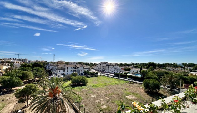 Перепродажа - Квартира - Orihuela Costa - Punta Prima