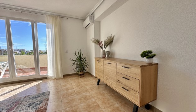 Перепродажа - Квартира - Orihuela Costa - Punta Prima