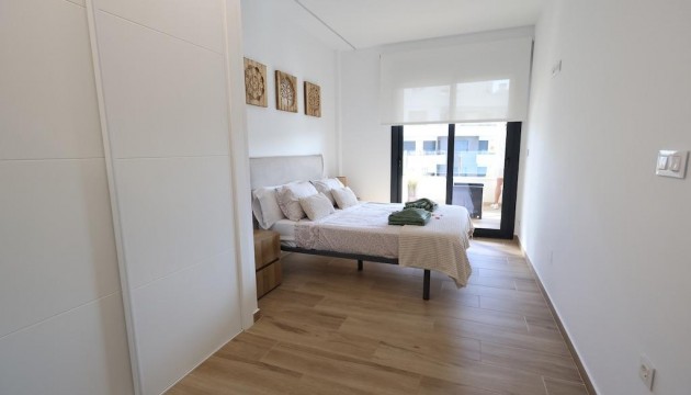 Resale - Apartment - Orihuela Costa - Villamartín