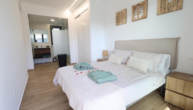 Resale - Apartment - Orihuela Costa - Villamartín