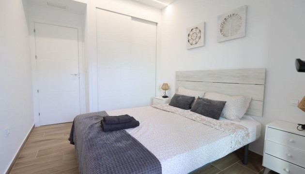 Resale - Apartment - Orihuela Costa - Villamartín