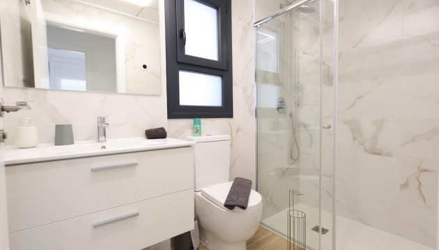 Resale - Apartment - Orihuela Costa - Villamartín