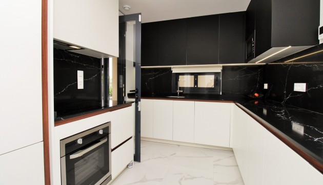 Reventa - Apartamento - San Miguel de Salinas