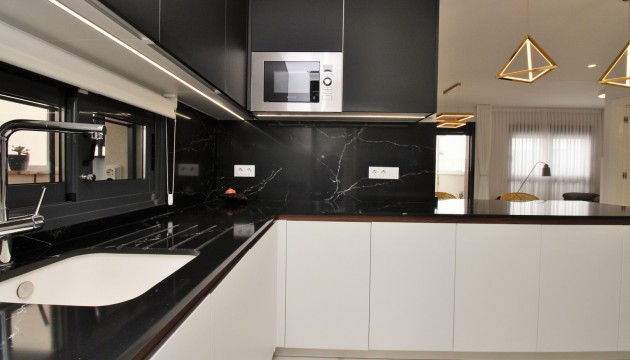 Reventa - Apartamento - San Miguel de Salinas