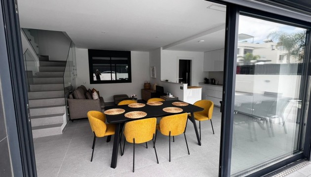 Resale - Detached Villa - Algorfa - La Finca Golf Resort