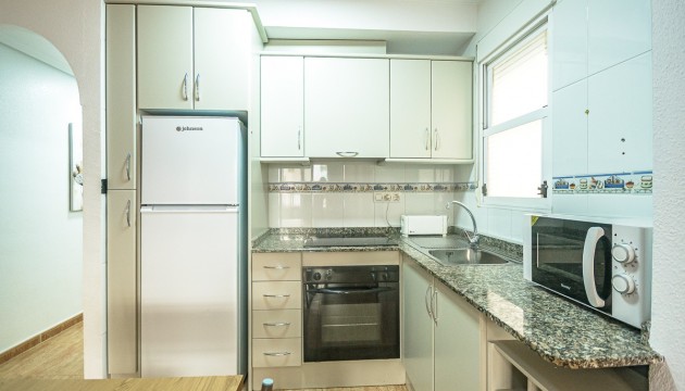 Resale - Apartment - Orihuela Costa - Punta Prima