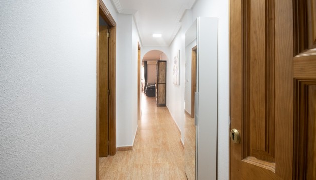 Resale - Apartment - Orihuela Costa - Punta Prima