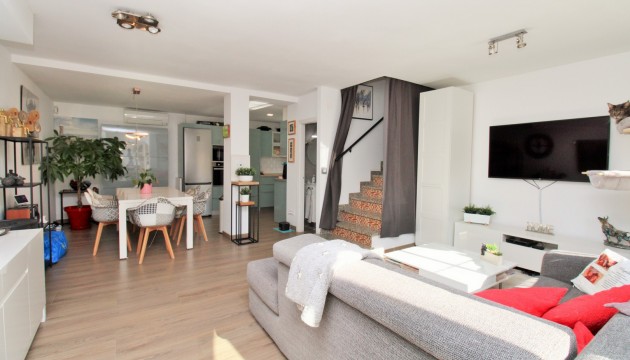 Resale - Townhouse - Orihuela Costa - Villamartín