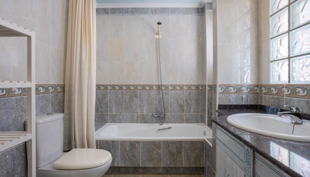 Resale - Detached Villa - Guardamar del Segura