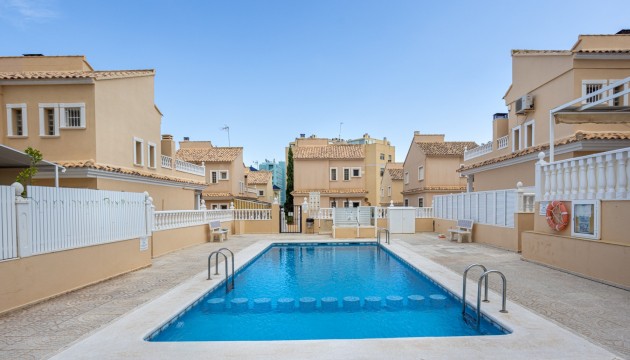 Resale - Detached Villa - Guardamar del Segura