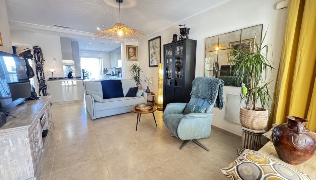 Resale - Apartment - Orihuela Costa - Villamartín