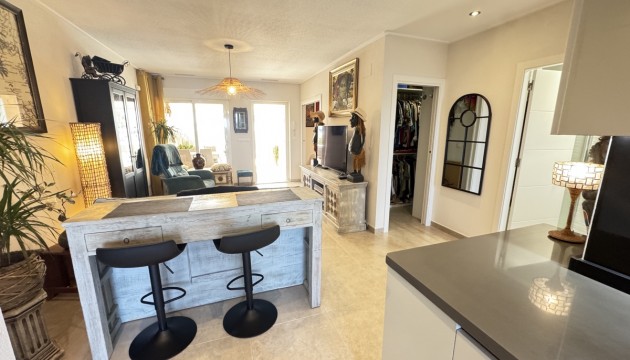 Resale - Apartment - Orihuela Costa - Villamartín